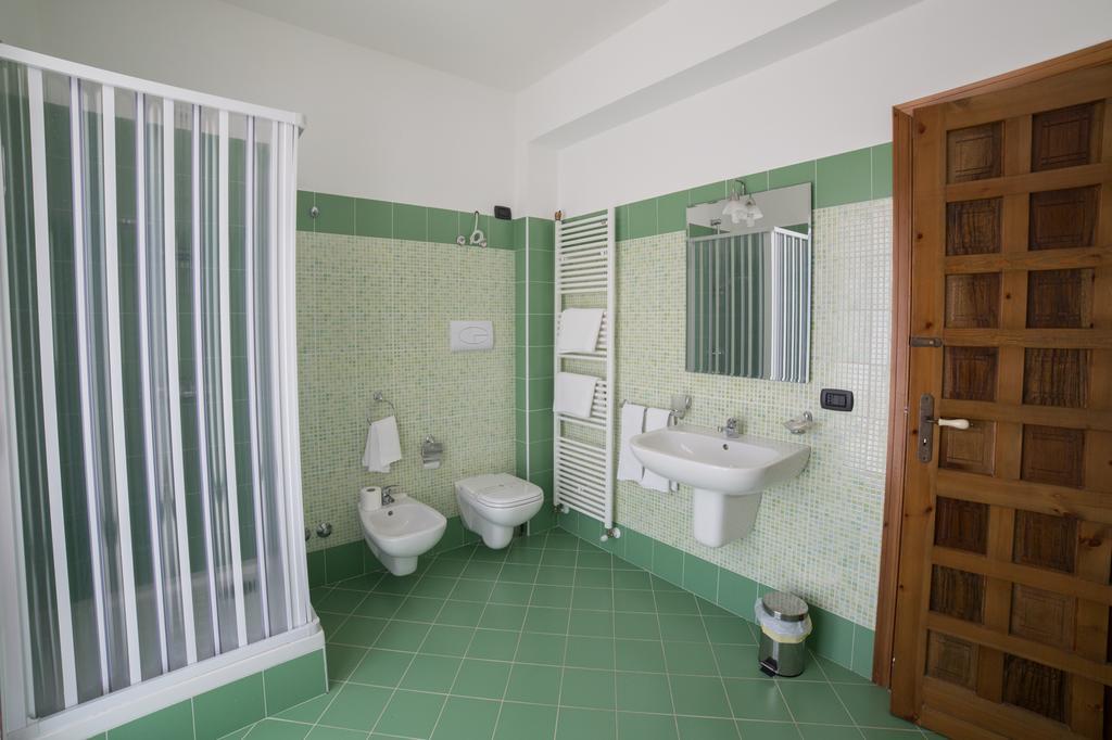 B&B Diamante Nissoria Экстерьер фото