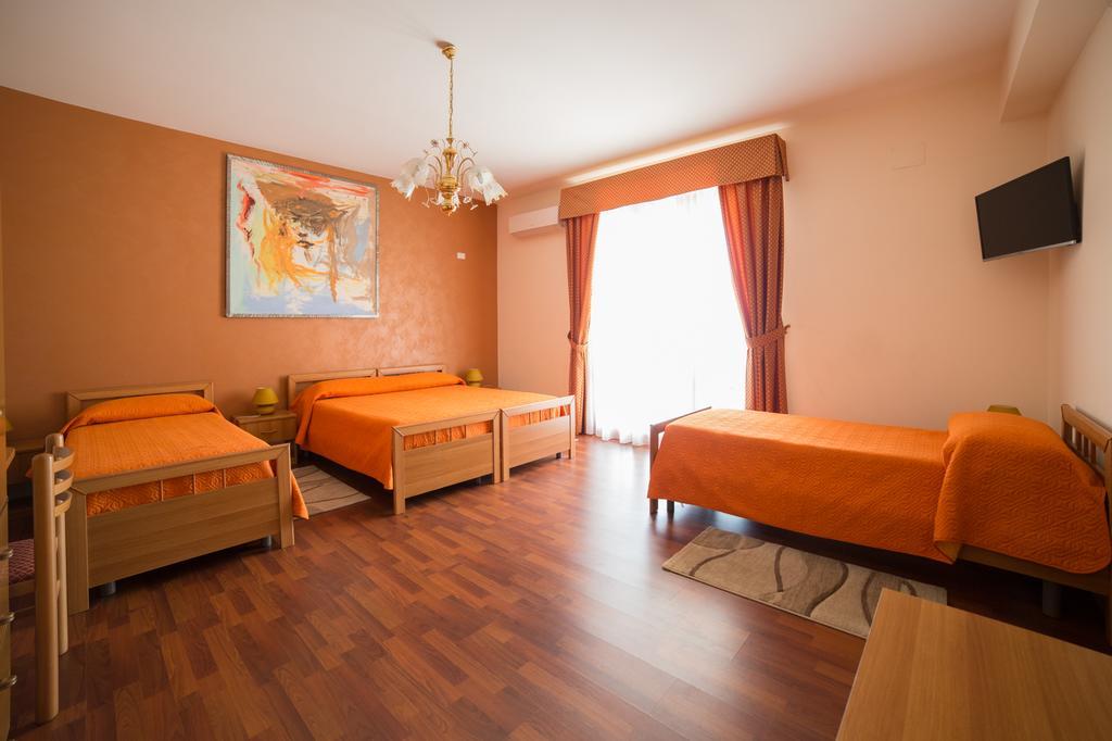B&B Diamante Nissoria Экстерьер фото